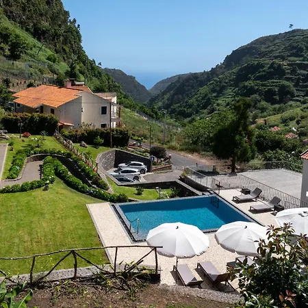 Solar Dos Reis By An Island Δωμάτια σε οικογενειακή κατοικία Ribeira Brava