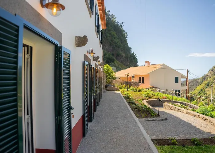 Solar Dos Reis By An Island Privatunterkunft Ribeira Brava