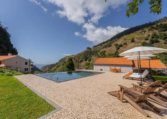 Solar Dos Reis By An Island Privatunterkunft Ribeira Brava